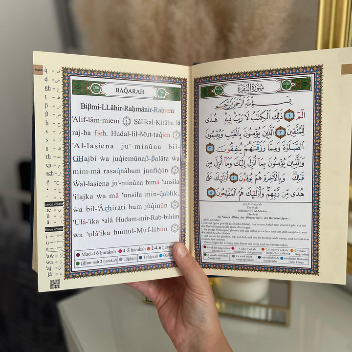 Koran mit deutscher Übersetzung und Transliteration